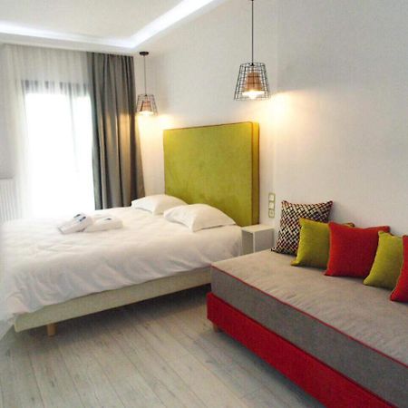 White Bottle Superior Apartments Thessaloniki Exterior foto