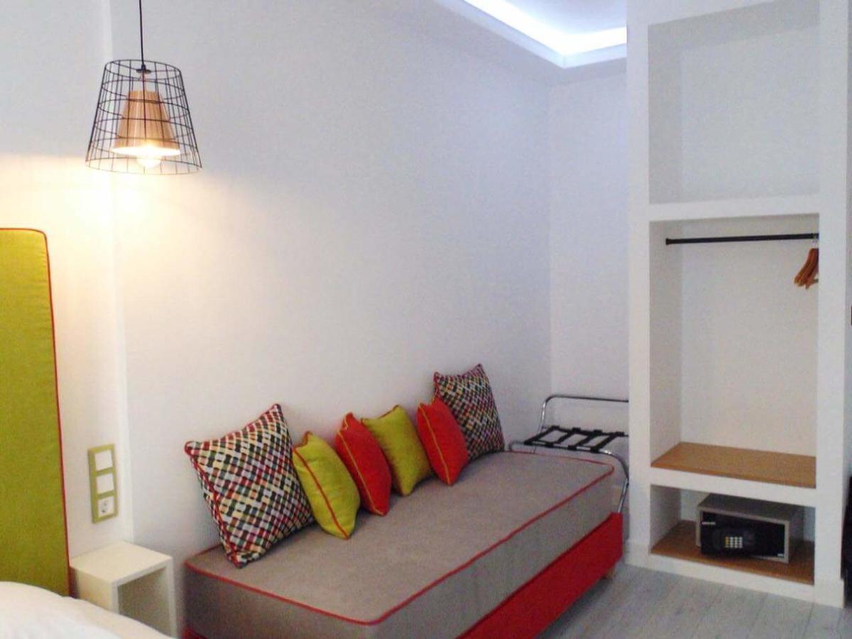 White Bottle Superior Apartments Thessaloniki Exterior foto